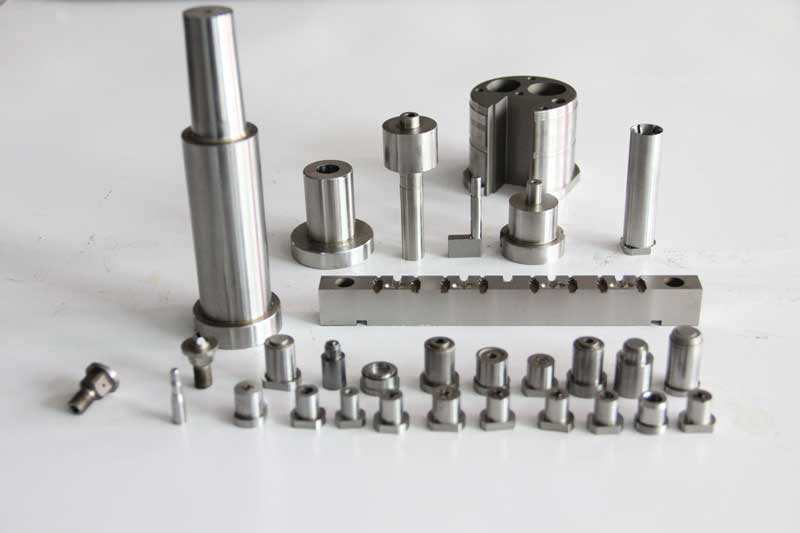 �������ӹ���������е�ӹ�����е����ӹ���ģ������ӹ�