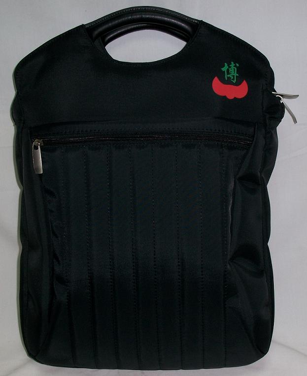 ���е��Ա���